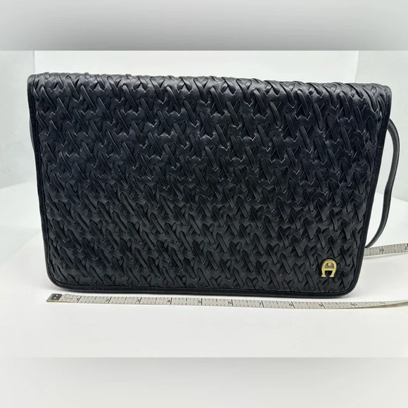 Etienne AIGNER Vintage Genuine Soft Buttery Leather Woven Crossbody Black Bag - Picture 6 of 16